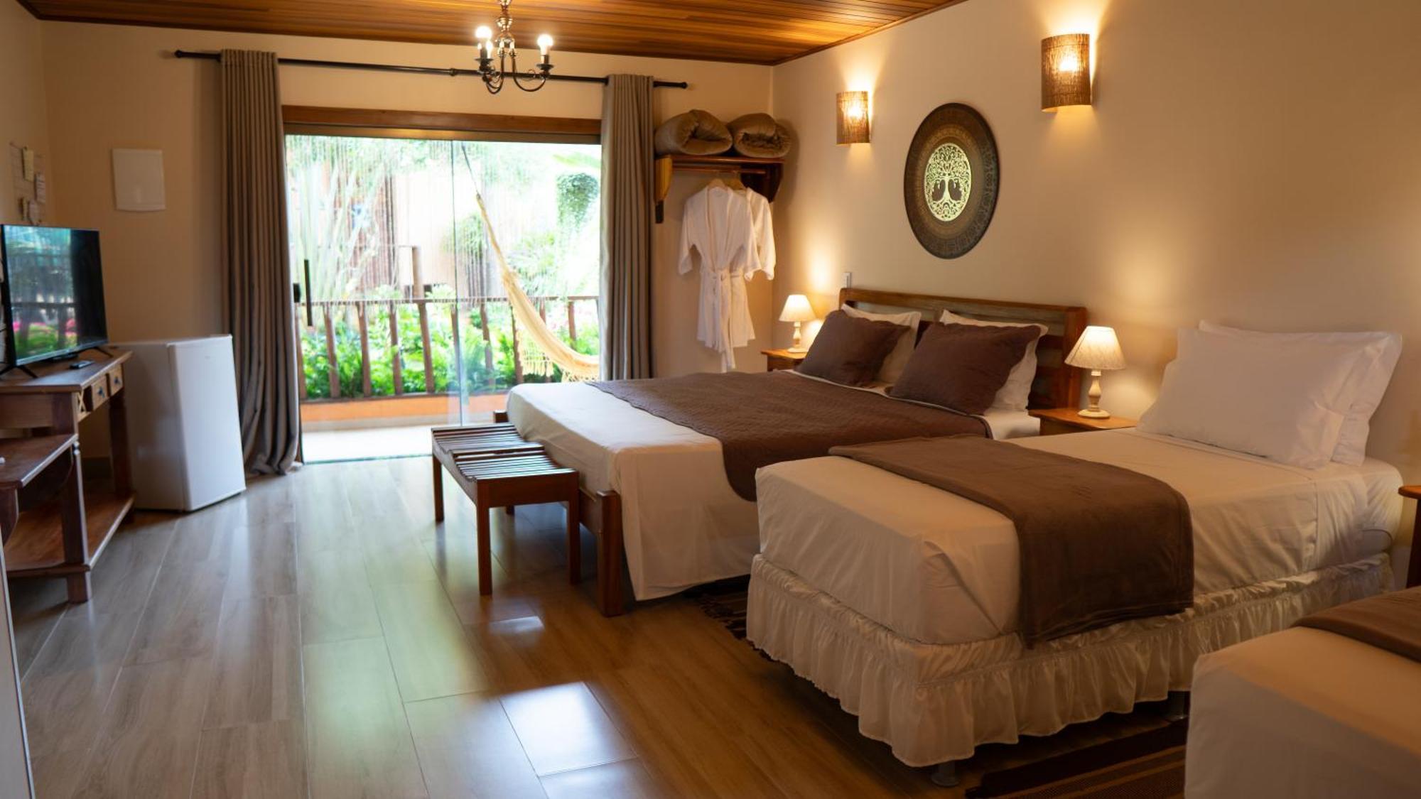 Hotel Lua Clara *